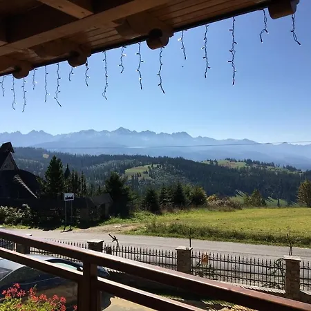 Sekula***