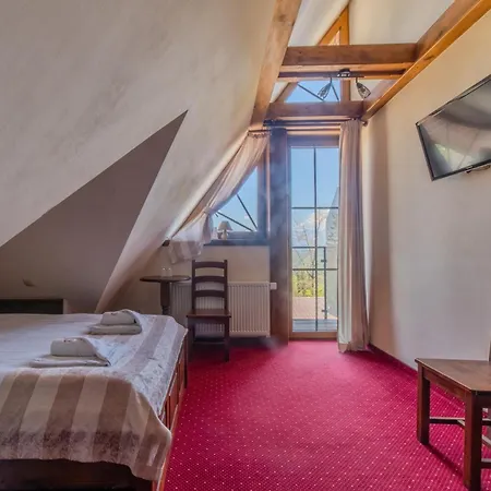 Sekuła*** Pensjonat 3*